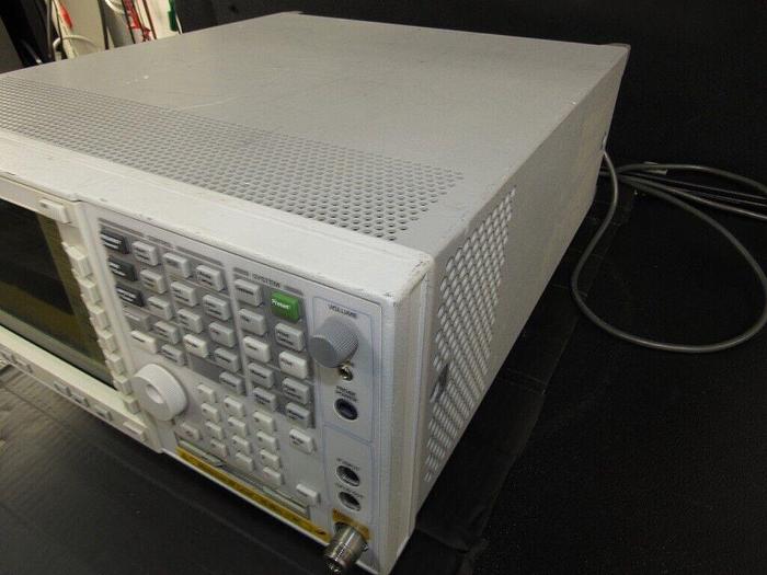 Used Agilent E4443A PSA Series Spectrum Analyzer, 3 Hz - 6.7 GHz Opt: 226, B7J