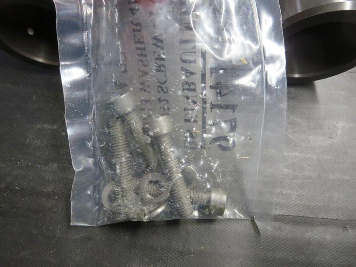 Used VAT 07510-VA24-AAZ1/0157 (A-351898) Gate/Slit Valve Open Carton