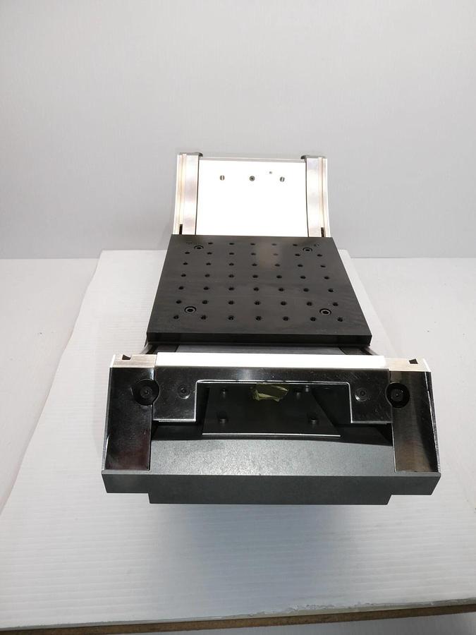 Used Newport BGM200PE Goniometer, ±45 ° Travel Range, Micro-step drive