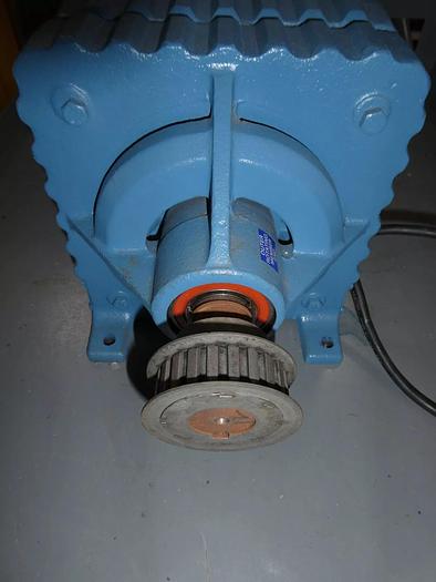 Used MAXCESS INTERNATIONAL MagPowr C-50 50 lb-ft MAGNETIC PARTICLE CLUTCHES FOOT-MO