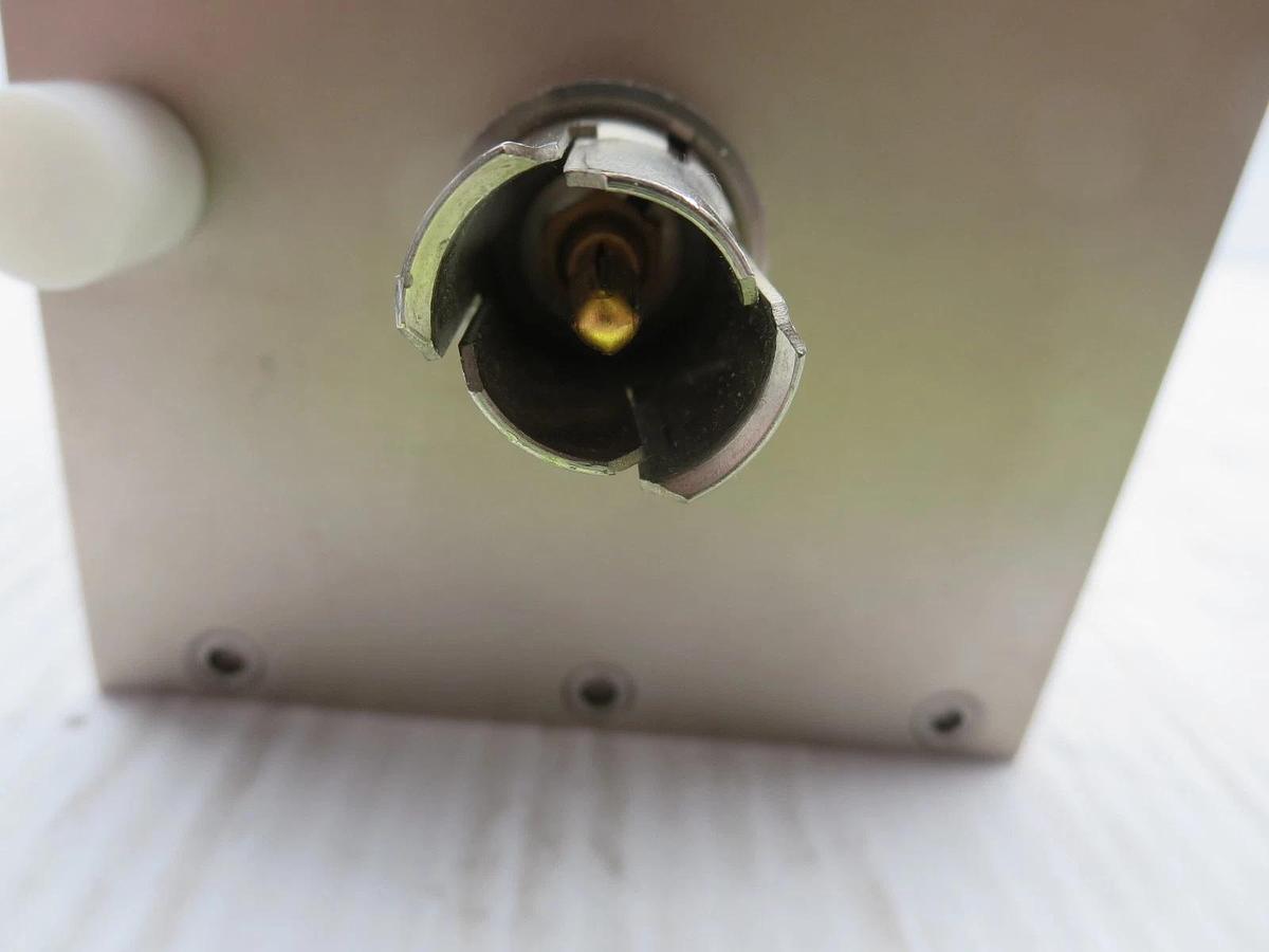 Used Balsbaugh Laboratories LD-3 Dielectric Cell With Starrett Micrometer