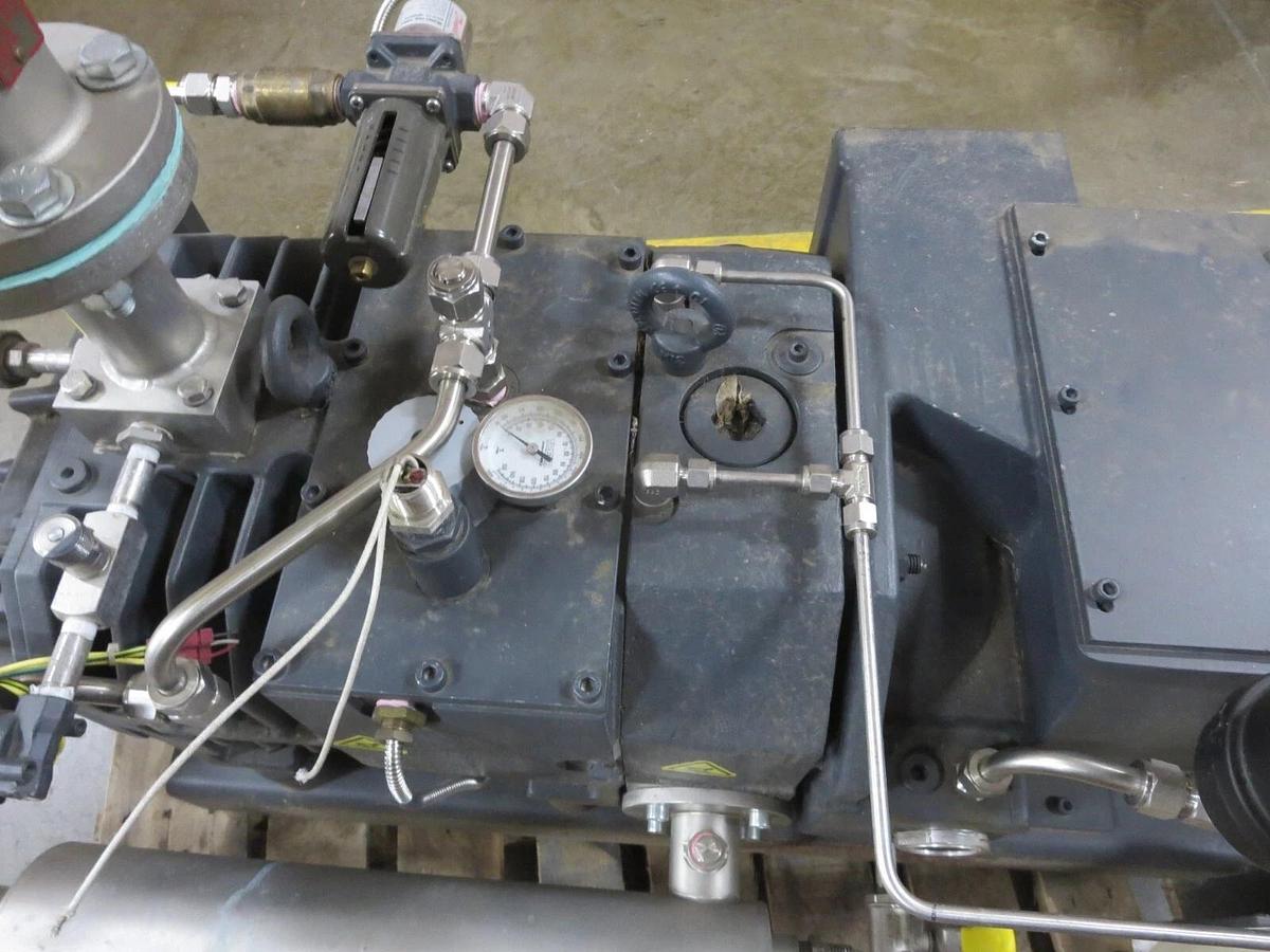 Used Busch NE0100BM06XXVA Vacuum Pump