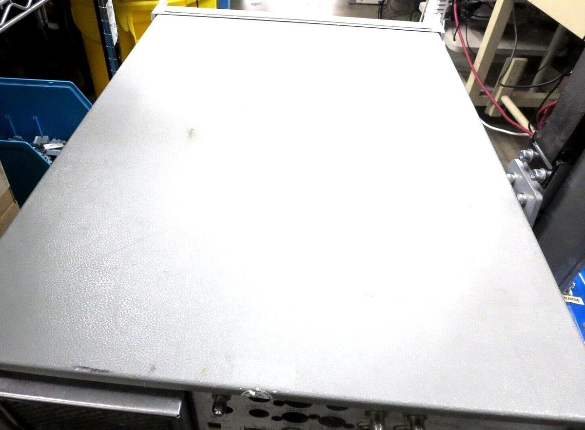 Used Hewlett Packard 83640A Synthesized Sweeper OPT 001 10MHZ-40GHZ See Descrip Used