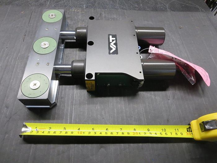 Used VAT 07510-VA24-AAZ1/0157 (A-351898) Gate/Slit Valve Open Carton