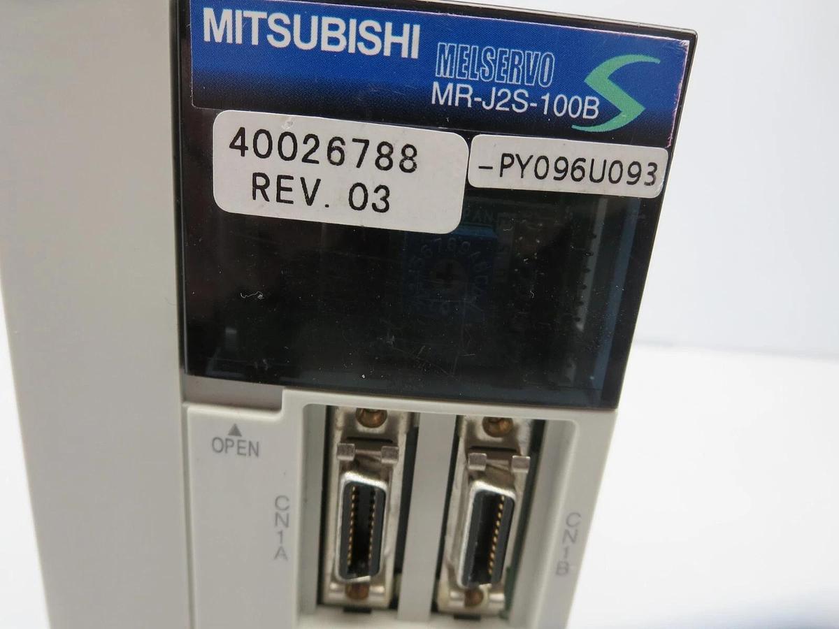 Used Mitsubishi MR-J2S-100B AC Servo Output: 170V 0-360HZ 6.0A