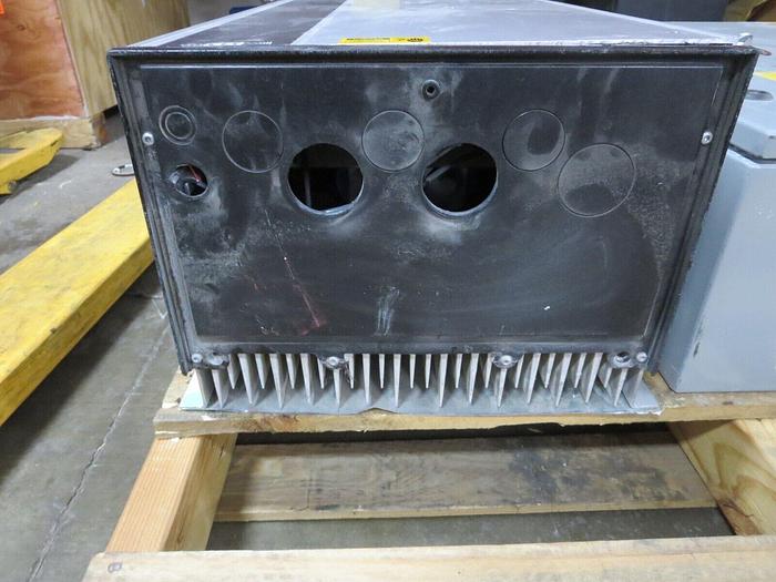 Used Danfoss VLT6042GT4C54STROLDF00A00C0 Variable Freq Drive 30 KW 40 HP 380-460 VAC