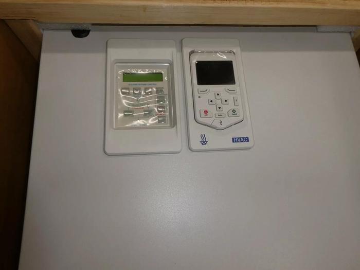 Used ABB ACH580-BCR-027A-4+F267 AC Drive IP24 480V 50/60 Hz 20HP 27A