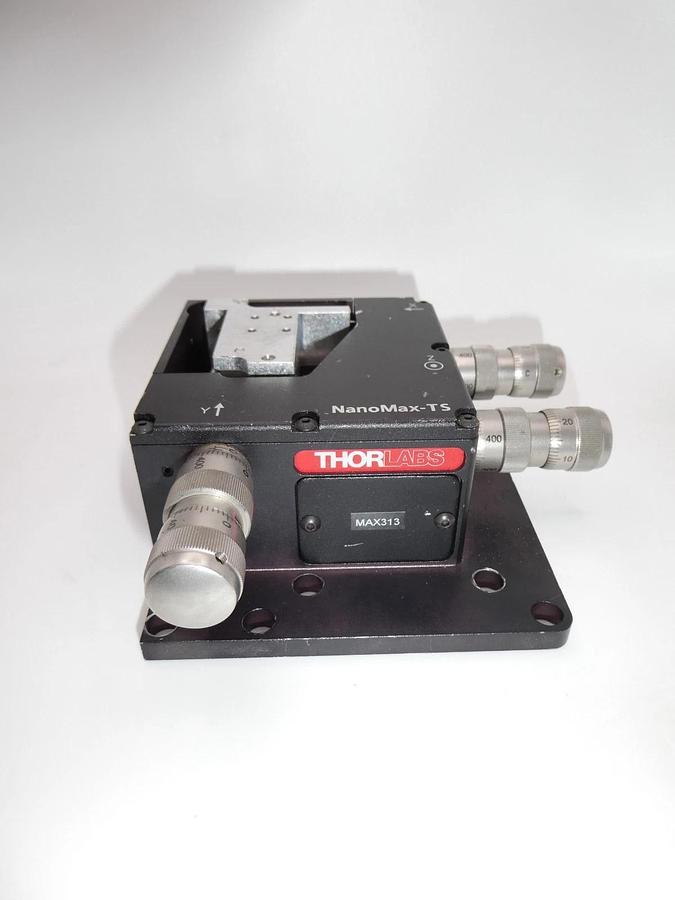 Used Thor Labs NanoMax Stage MAX313 3 Axis with Differential Adjusters
