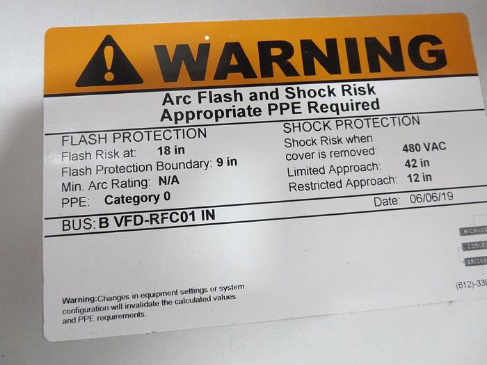 Used Danfoss VLT6042GT4C54STROLDF00A00C0 Variable Freq Drive 30 KW 40 HP 380-460 VAC