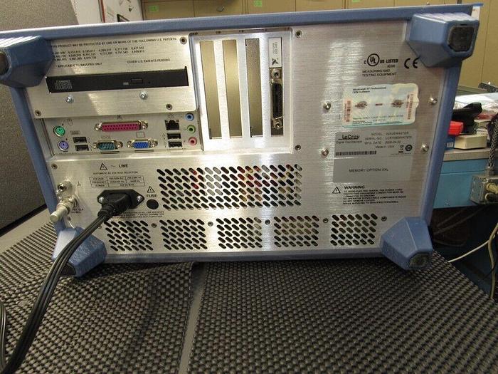 Used Lecroy  WaveMaster 8600A 6GHz 4-CH Digital Oscilloscope Unit has a cracked bezzle