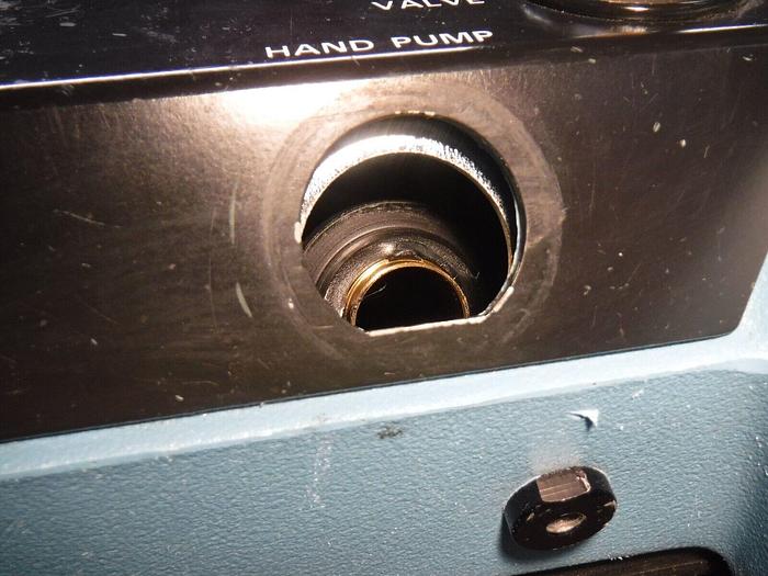 Used Druck DPI 605 Precision Pressure Indicator