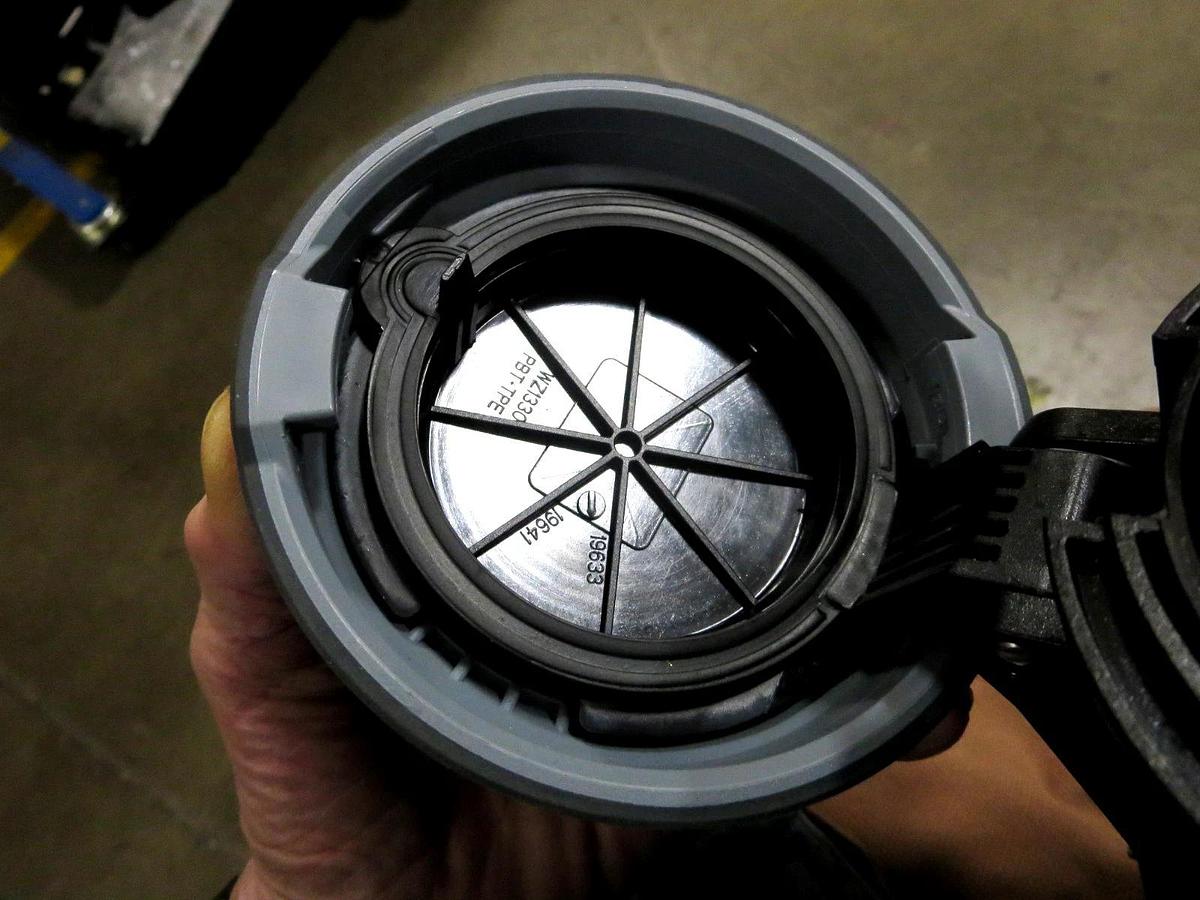 Mennekes ME560C5W Connector & Cable 600VAC 60A 50-60HZ 802181 Tesla Skyline