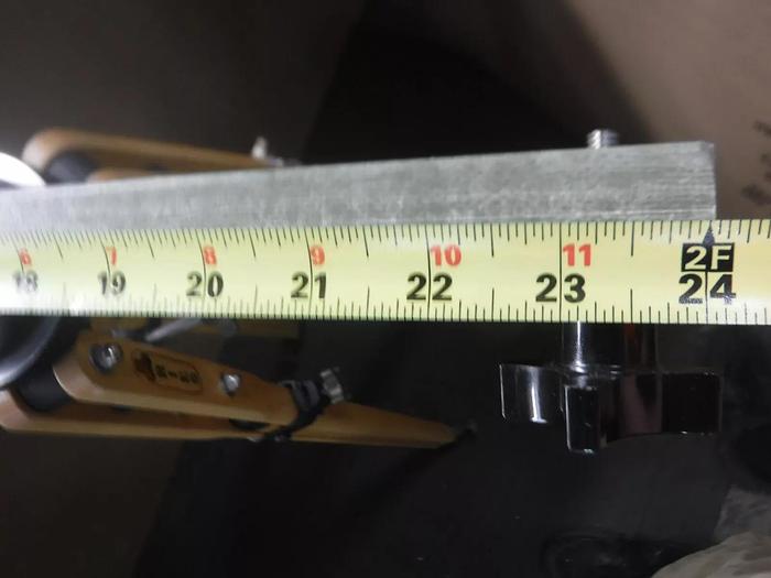 Used Junior Tripod Model: Ries With Tilted Head & Encore Hardcase