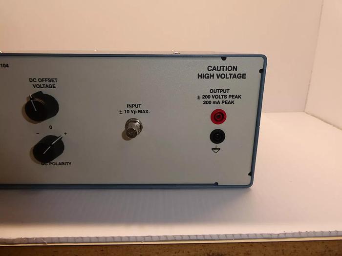Used PIEZO SYSTEMS INC EPA-104 PIEZO AMPLIFIER Output 200V 200Ma