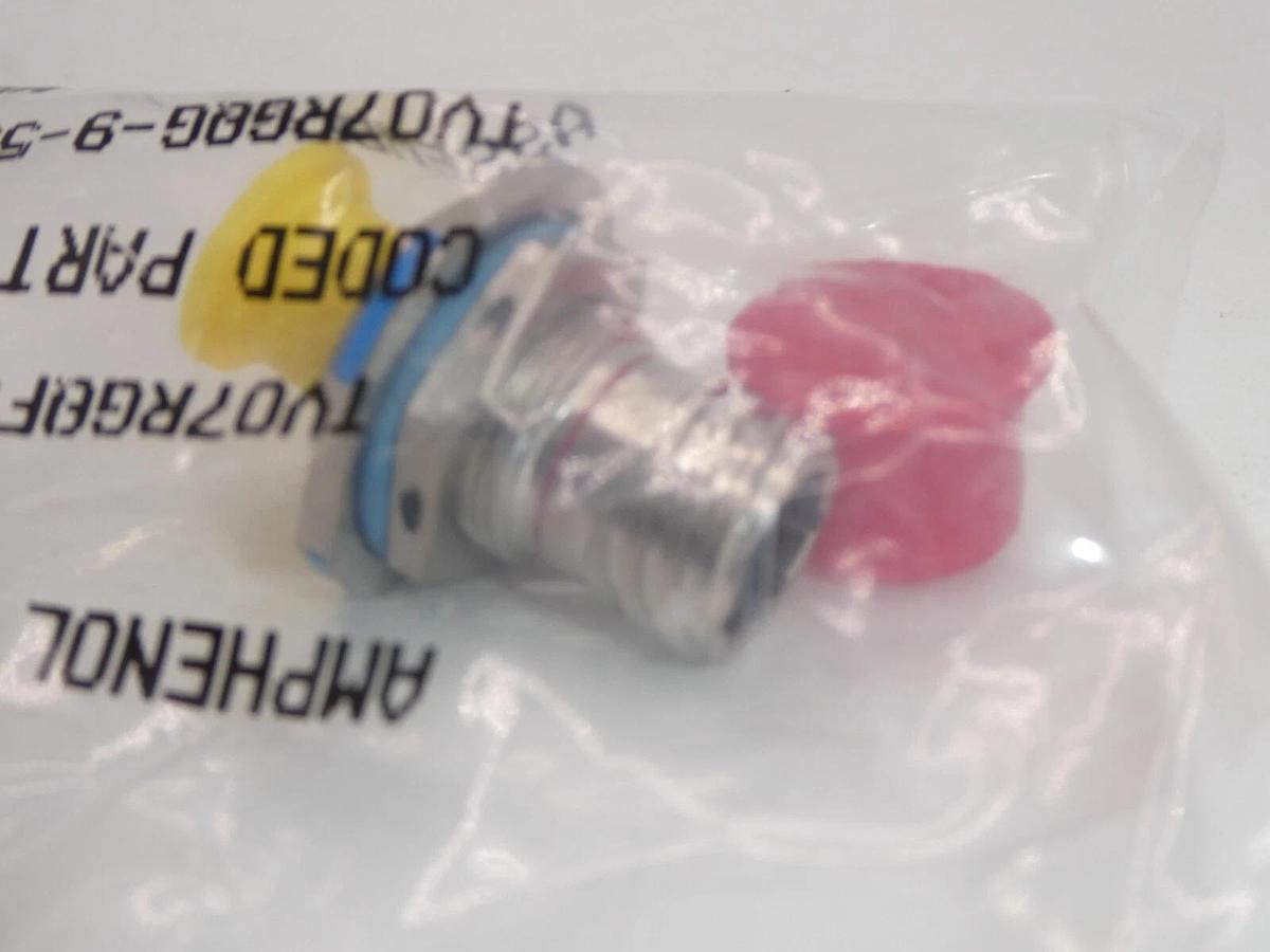 Used Amphenol Aerospace TV07RGQF-9-5S Standard Circular Connector TV 1C