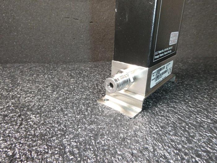 Used MKS 1479A12CR1AM-S Gas: AR 100 SCCM BARATRON