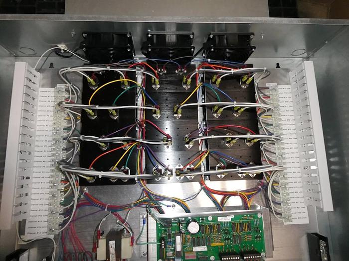 Used Emerson 20 Channel CPC PMAC II Pulse Modulating Anti-Sweat Control