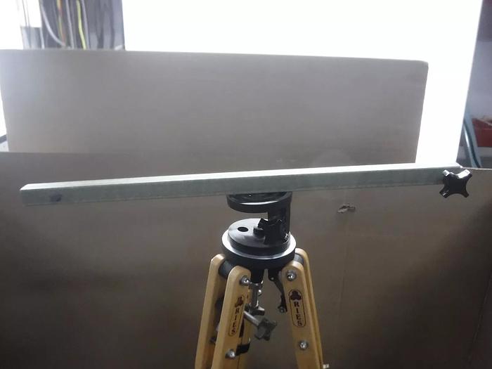 Used Junior Tripod Model: Ries With Tilted Head & Encore Hardcase