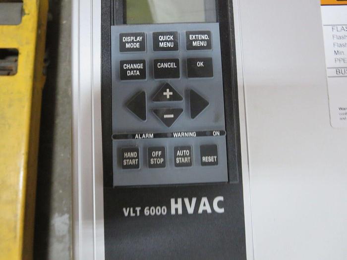 Used Danfoss VLT6042GT4C54STROLDF00A00C0 Variable Freq Drive 30 KW 40 HP 380-460 VAC