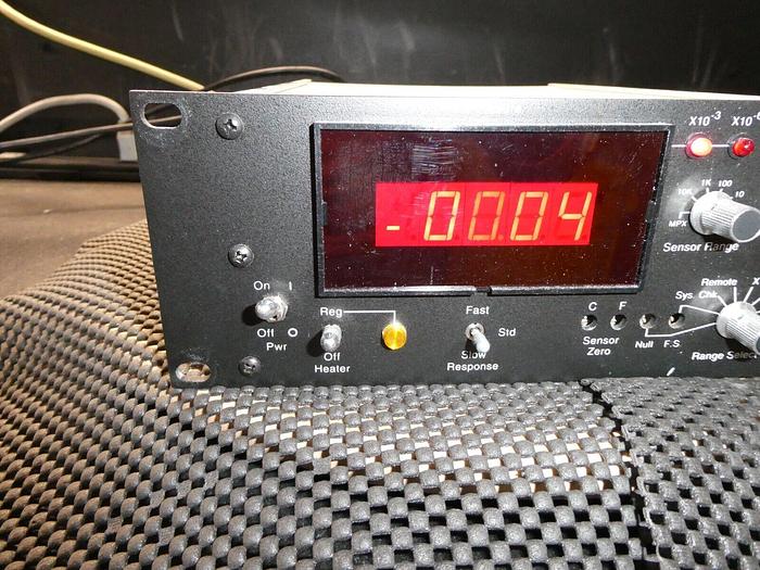 Used MKS Type 270D-22866 High Accuracy Signal Conditioner