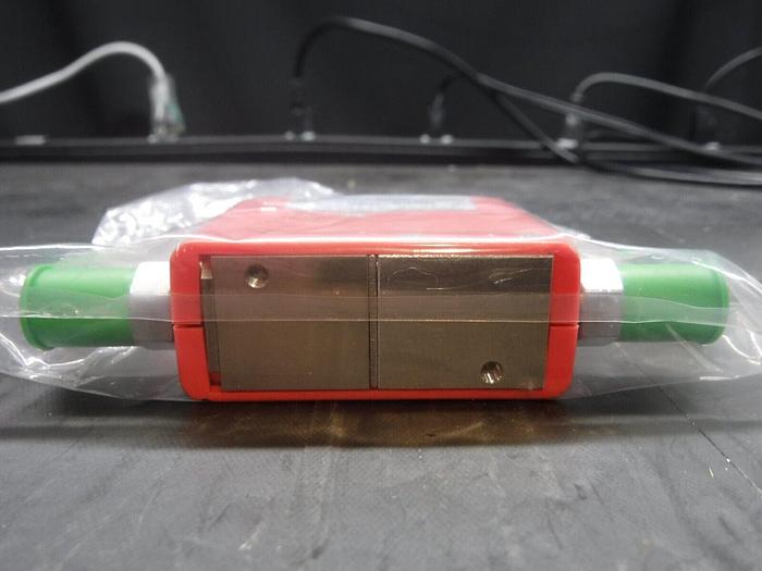 Used Horiba Stec Inc. Model: SEC-6400 Gas: N2 (CF4) Mass Flow Controller