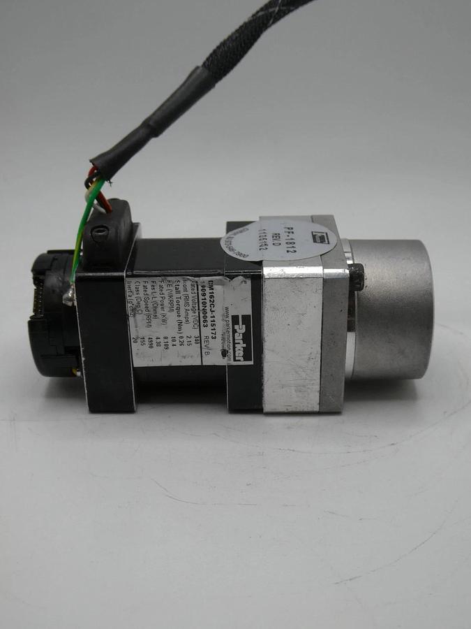 Used Parker CM162CJ-115173 Rotary Servo W/ Gear CSF-11-30-2XH-F Size: 11 Ratio: 30