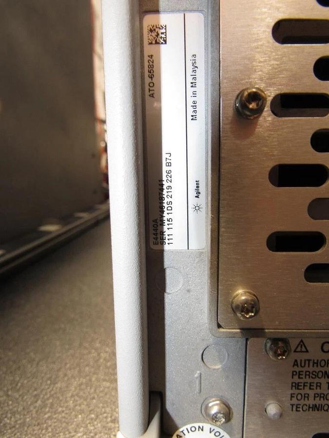 Used Agilent E4440A 3Hz-26.6GHz PSA Spectrum Analyzer Opt:111, 115, 1DS, 219,226, B7J