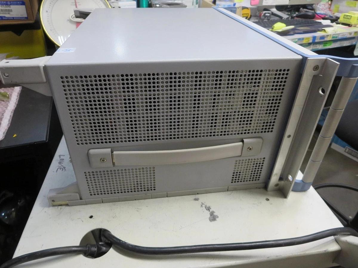 Used Rohde & Schwarz ZVB 8 Vector Network Analyzer 300 KHz - 8 GHz 2 Port