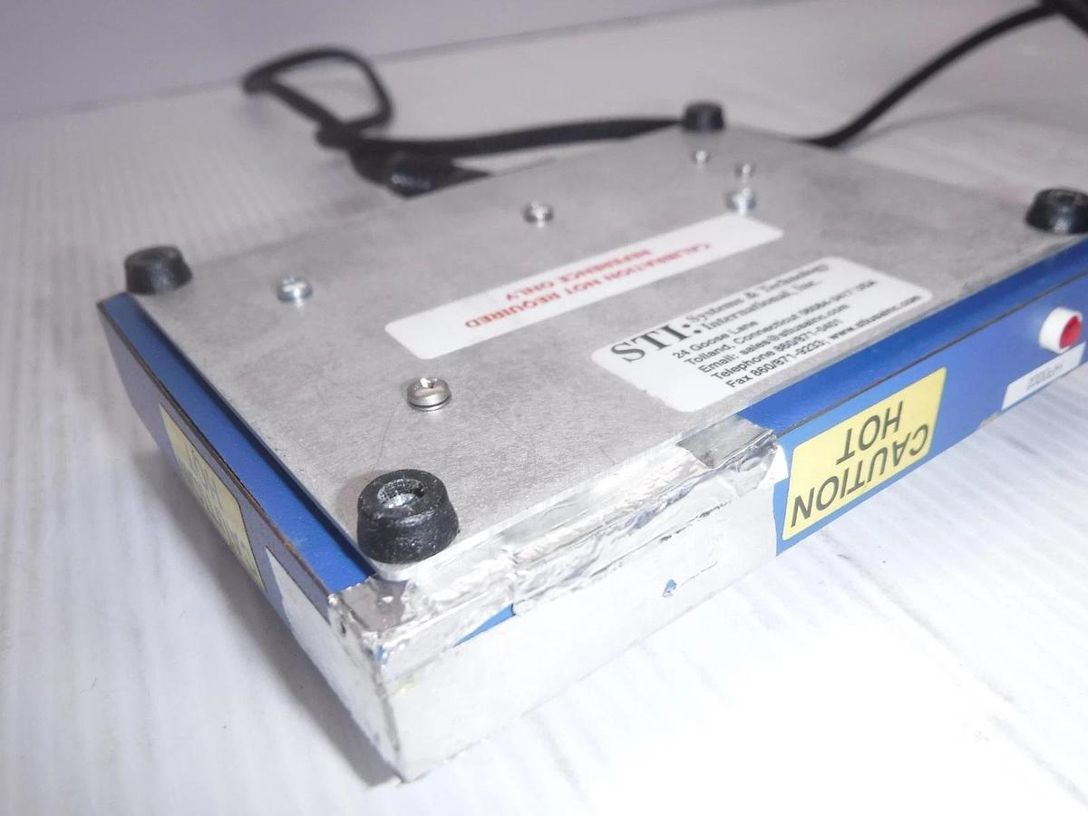 Used Systems & Technology Inc 8HP406P325 120V 3A w/ Hot Plate