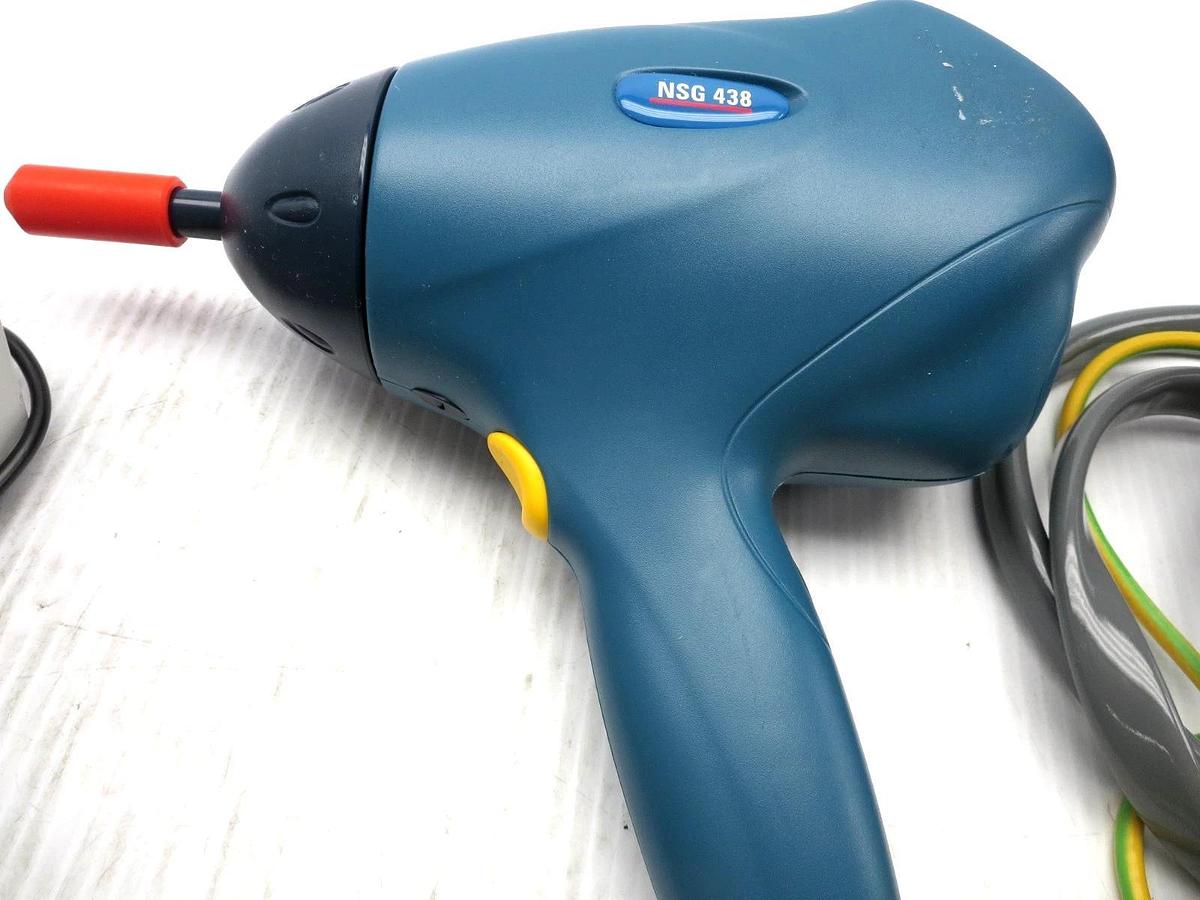 Used Schaffner NSG 438 Electrostatic Discharge Gun Range 200V-30KV