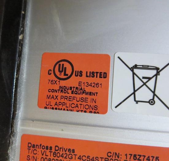 Used Danfoss VLT6042GT4C54STROLDF00A00C0 Variable Freq Drive 30 KW 40 HP 380-460 VAC