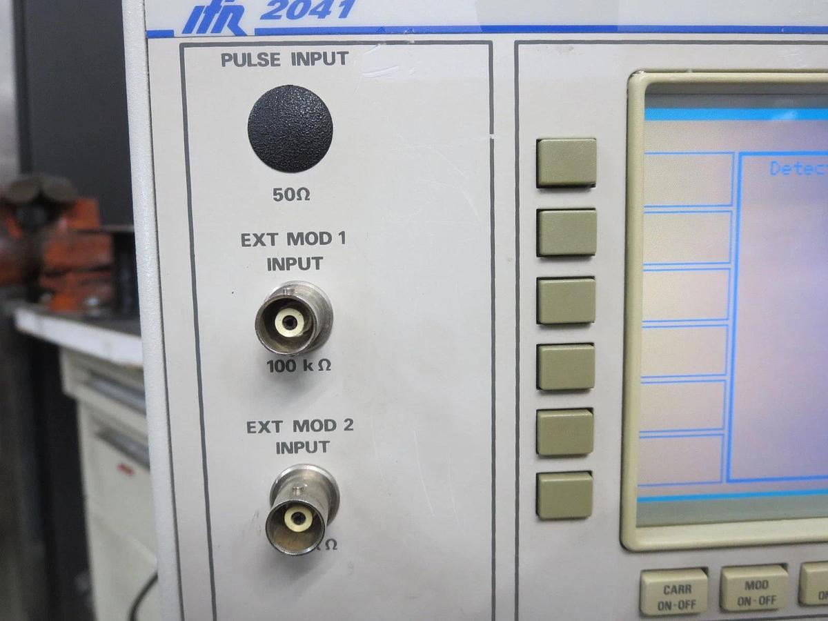 Used IFR 2041 Signal Generator Low Noise 10 KHz - 2.7 GHz Powers On *Parts/Repair*