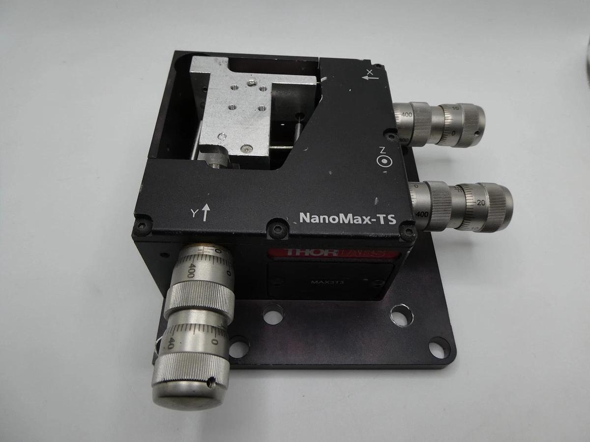 Used Thor Labs NanoMax Stage MAX313 3 Axis with Differential Adjusters