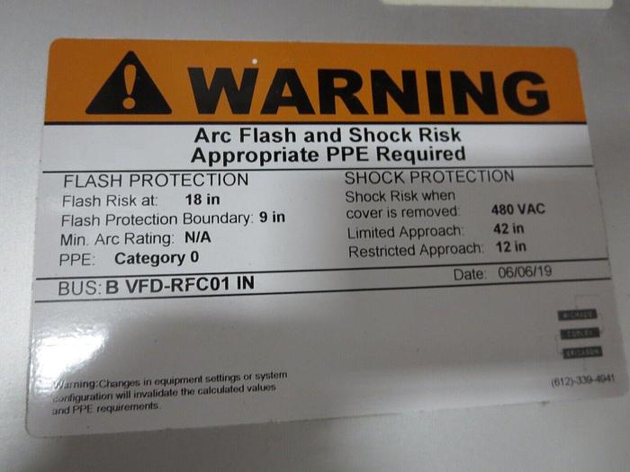 Used Danfoss VLT6042GT4C54STROLDF00A00C0 Variable Freq Drive 30 KW 40 HP 380-460 VAC