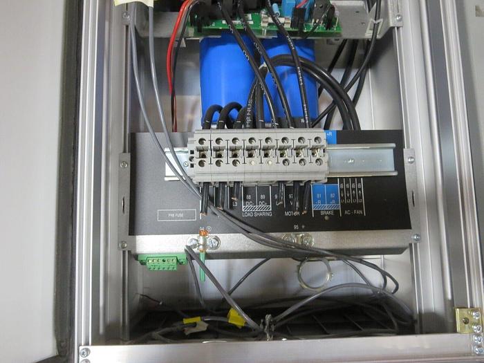 Used Danfoss VLT6042GT4C54STROLDF00A00C0 Variable Freq Drive 30 KW 40 HP 380-460 VAC