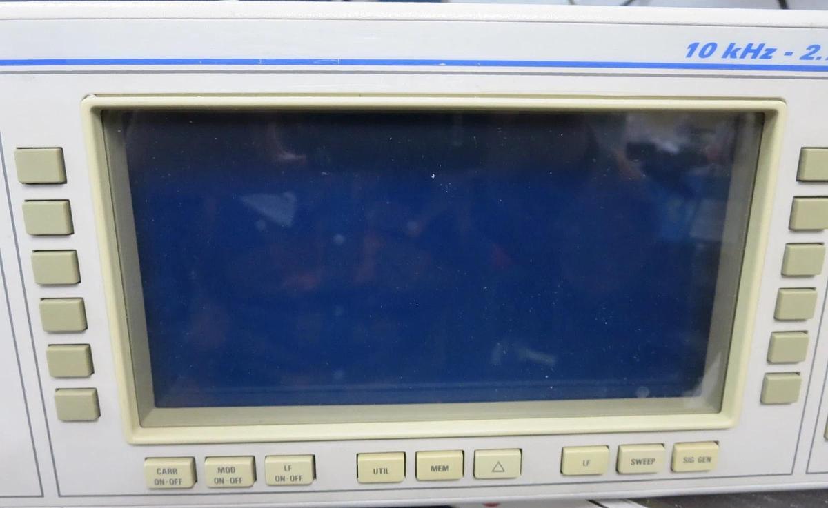 Used IFR 2041 Signal Generator Low Noise 10 KHz - 2.7 GHz Powers On *Parts/Repair*