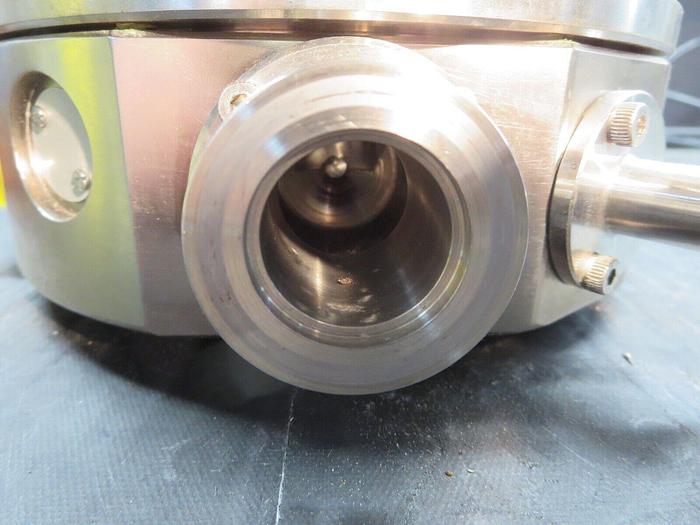 Used BOC Edwards Code B748-51-000 Turbomolecular Pump STP 451C Low Field Not Tested