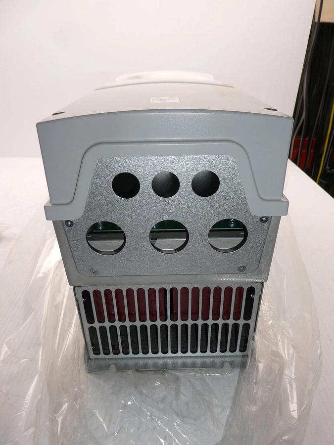 Used Copeland/Emerson EVH-344038-R21BDN Commercial HVACR Variable Frequency Drives