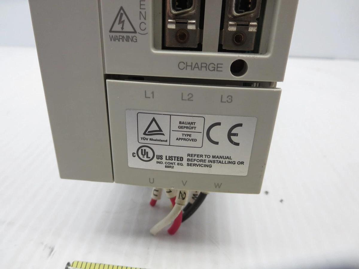 Used Mitsubishi MR-J2S-100B AC Servo Output: 170V 0-360HZ 6.0A