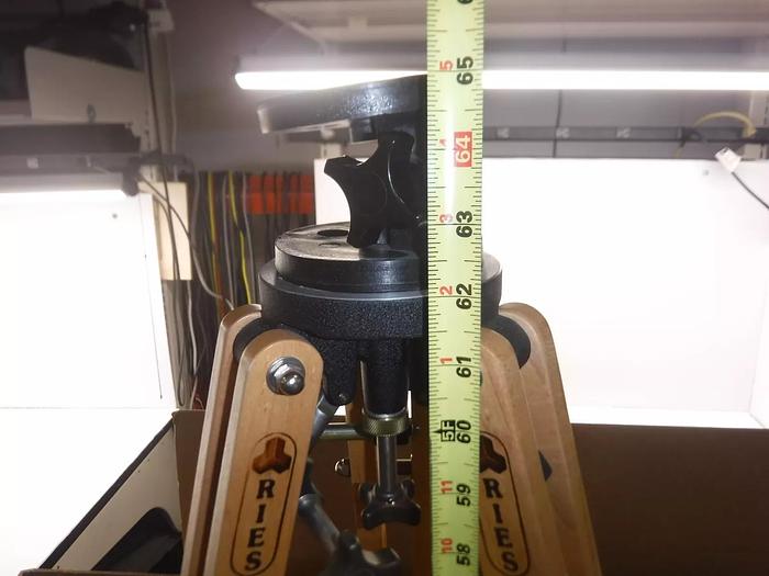 Used Junior Tripod Model: Ries With Tilted Head & Encore Hardcase