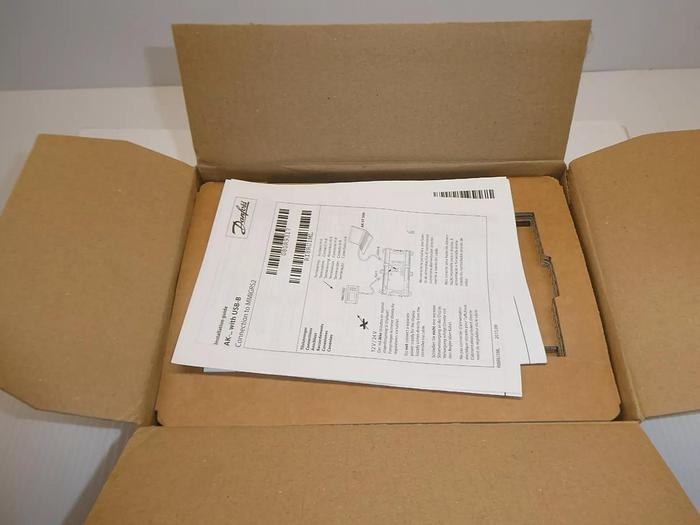 Used Danfoss ADAP-Kool AK-CC750A Case Controller 24V AC/DC 50/60Hz 080Z0140