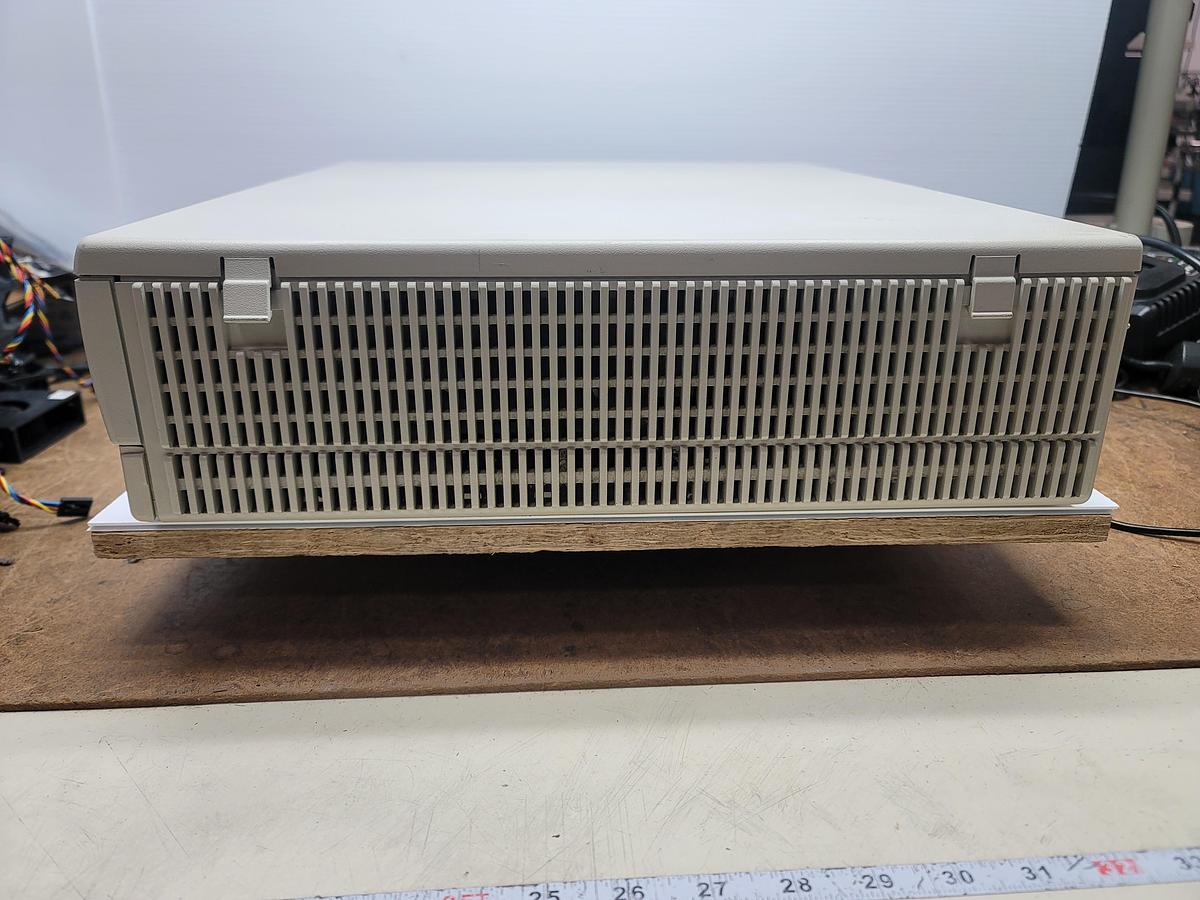 Used Vintage digital VAXStation 4000/96 VS49K-AC Series BA46A **Read Description**