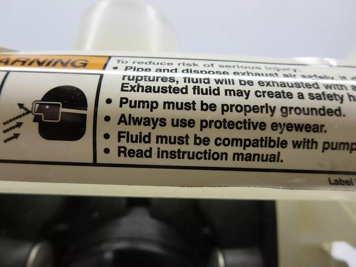 Used Graco Husky 515 D52911 Double Diaphragm Pump Max GPM 15-60 Max Air PSI/Bar 100-7