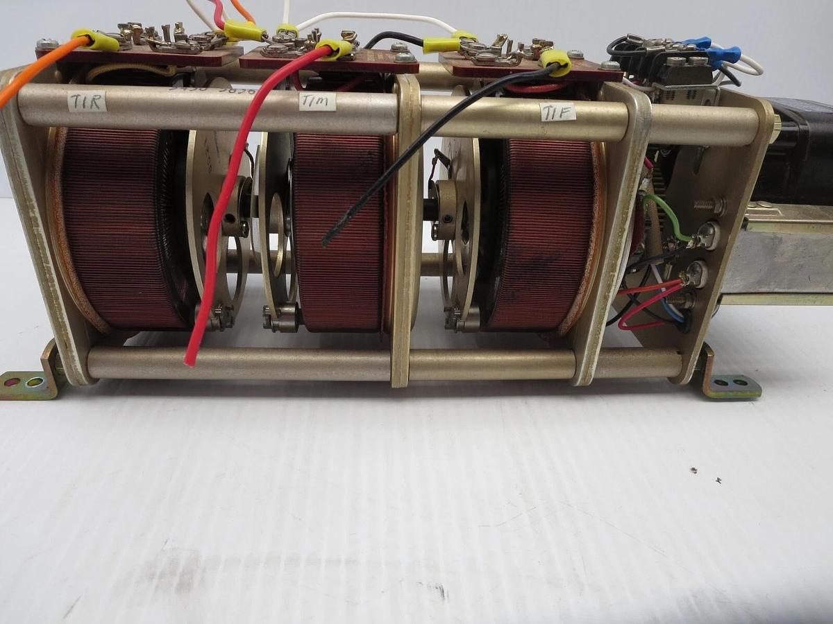 Used General Radio Co. & Holtzer Cabot Motors M5 Variac 3PH 120V 6A Motor Driven