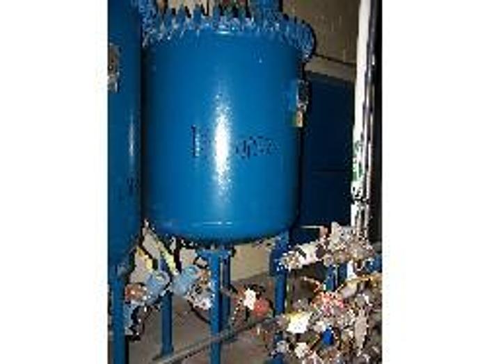 Used Pfaudler 300 gallon vertical glass lined vacuum receiver