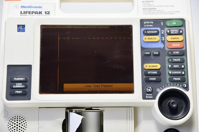 Used Medtronic LIFEPAK 12 Physio Biphasic Defibrillator/ Monitor