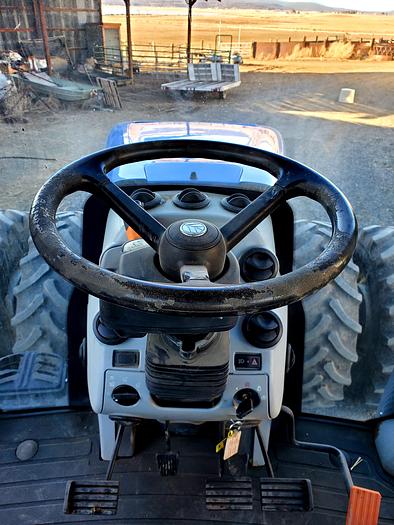 Used 2017 New Holland T8.380 Tractor w/ CVT Trans ** 2000 Hrs **