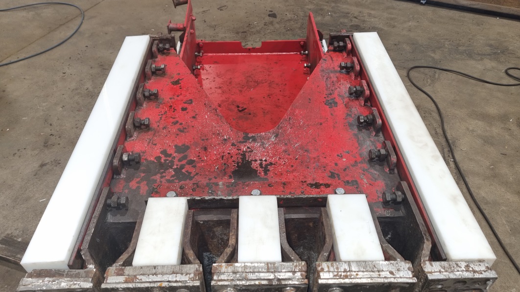 Used Ballenpresse Avermann, Typ AVOS BP 1410, Presskraft 70 t, Baujahr 2002