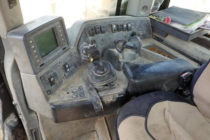 Used 2006 CATERPILLAR D10T