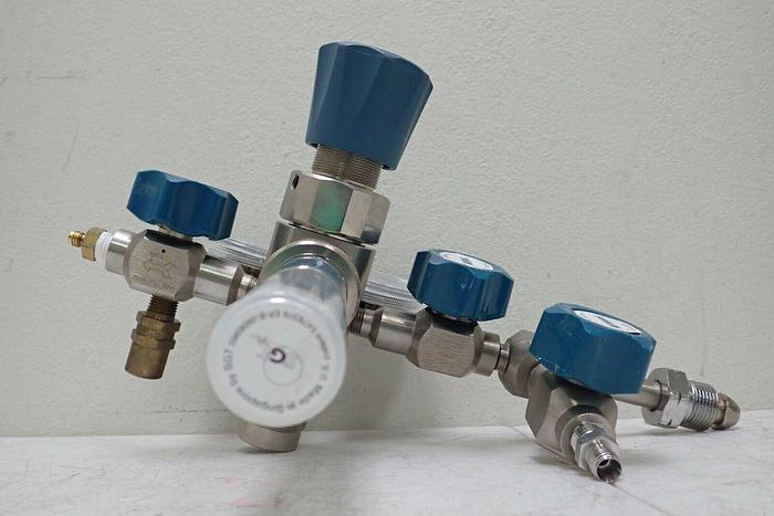 Used Airgas Y12-SR145D Gas Regulator with Smart Indicating Regulator SIR Cartridge